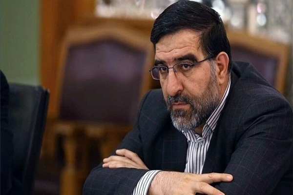 انتقاد تند عضو هیات رئیسه مجلس به لغو جلسه سران قوا