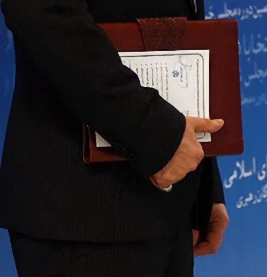 مراقب باشیم به مشارکت لطمه ای وارد نشود