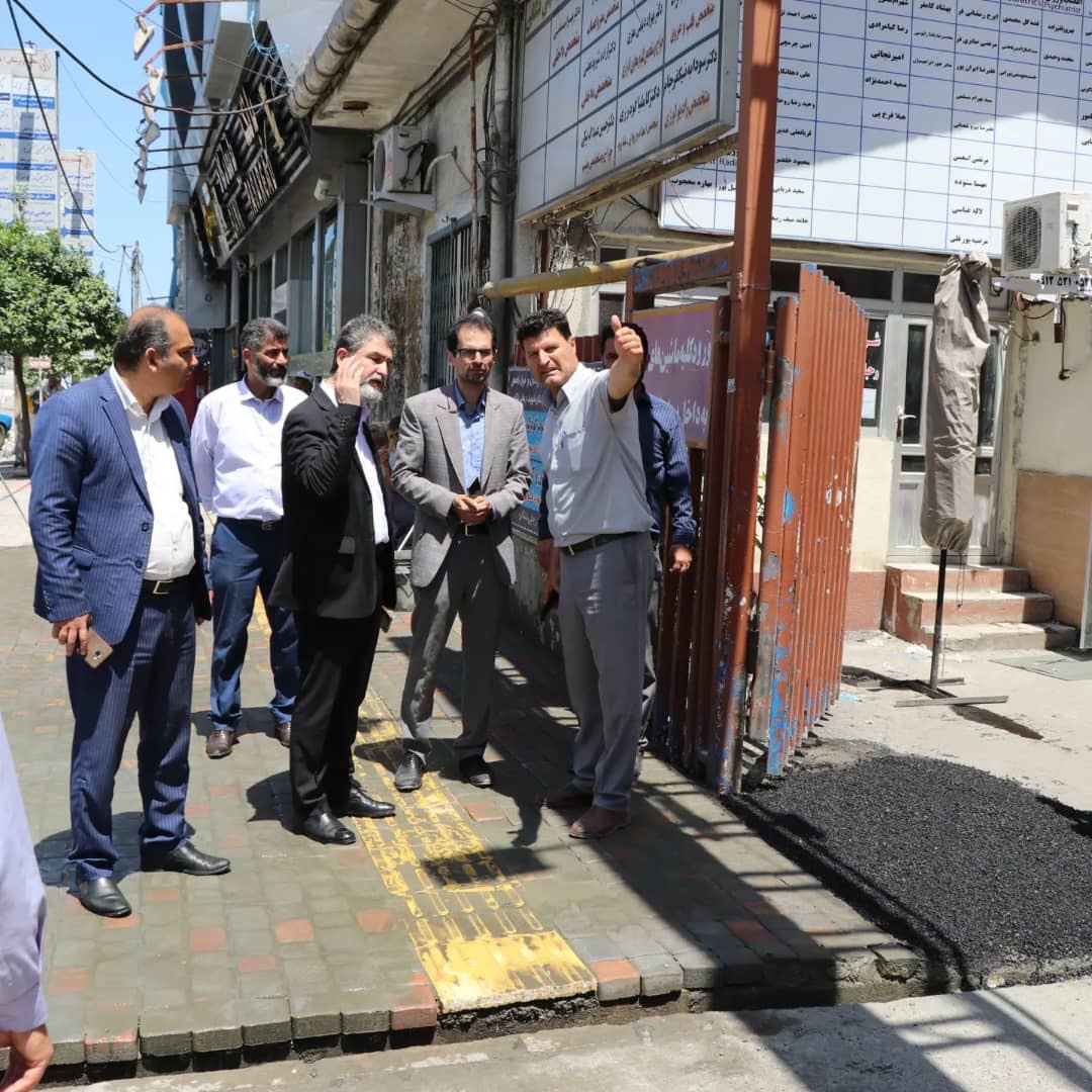 عملیات پیاده روسازی هسته مرکزی سطح شهر/ نوید توسعه شهر با شروع پروژه های عمرانی + تصاویر