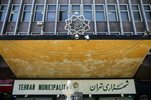 حاشیه‌های عزل یک مدیر انقلابی