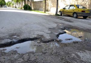 خانه از پای بست ویران است