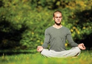 یوگا برای کنترل فشارخون بالا مفید است