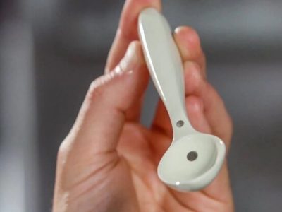 قاشقی که طعم غذا را بهبود می دهد