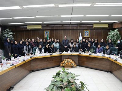 برگزاری مراسم روز زن و گرامیداشت مقام مادر در شرکت صنایع چوب وکاغذ استان