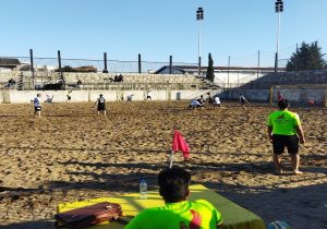 پیروزی پدیده گلشن و ساحل فرح آباد در روز اول فوتبال ساحلی