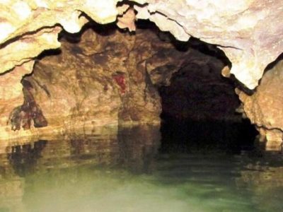 غرب مازندران اقلیم شگفتیهای طبیعی: غار دانیال، نقاشی پر رمز و راز و خیال