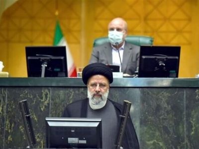 رئیسجمهور فردا برای دفاع از «صحرایی» به مجلس میرود