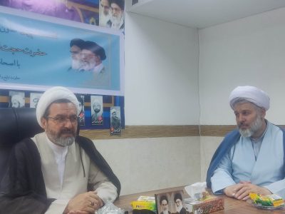 انقلاب اسلامی هیمنه استکبار را شکست