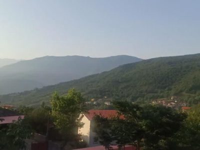 گردشگری وابسته به صنایع دستی و رسوم بومی محلی است