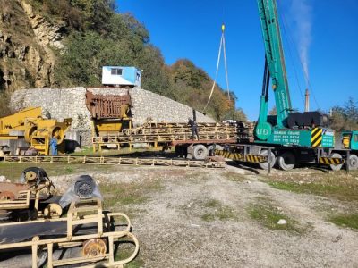 طبیعت خندید!