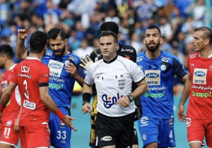 خداحافظی داور مازندرانی از قضاوت در لیگ‌برتر فوتبال