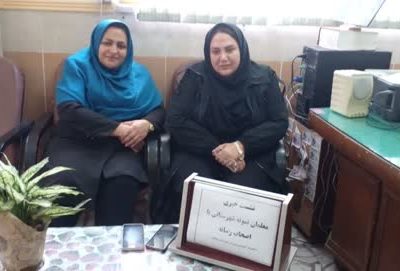 ماجرای معلمی که به تَه کلاس دعوت شد