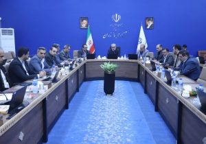 فعالیت در حوزه هوش مصنوعی ایدهمحور و هدفمحور باشد.