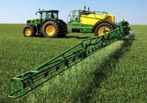 چرخ‌های توسعه در شالیزار می‌چرخند