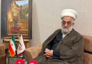 حل مشکلات مردم باید در اولویت مدیران باشد / خدمت به مردم، مسیر تقویت پیوند نظام و ملت است