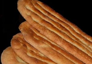 نان، در تنور بی‌تدبیری می‌سوزد