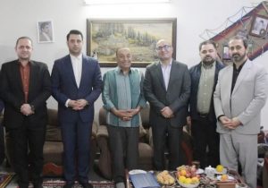 با حضور مدیرکل مرکز هنرهای نمایشی وزارت ارشاد اسلامی از محمد جونیان تجلیل به عمل آمد