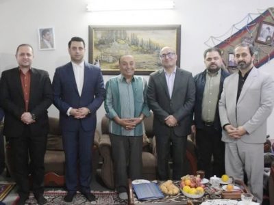 با حضور مدیرکل مرکز هنرهای نمایشی وزارت ارشاد اسلامی از محمد جونیان تجلیل به عمل آمد