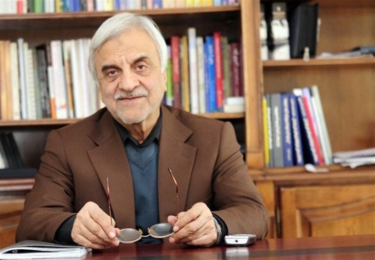 لوایح چهارگانه و استفاده دشمن از لجبازی مسئولان