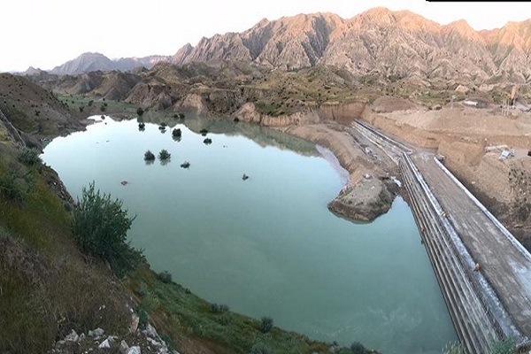 تقدیر از مجمع نمایندگان مازندران/ استانداری مواضع نهایی خود را شفاف بیان کند