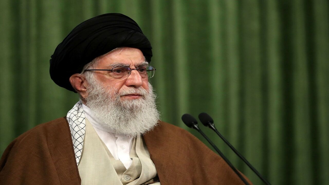 سخنرانی رهبر انقلاب در سالروز قیام ۲۹ بهمن مردم تبریز