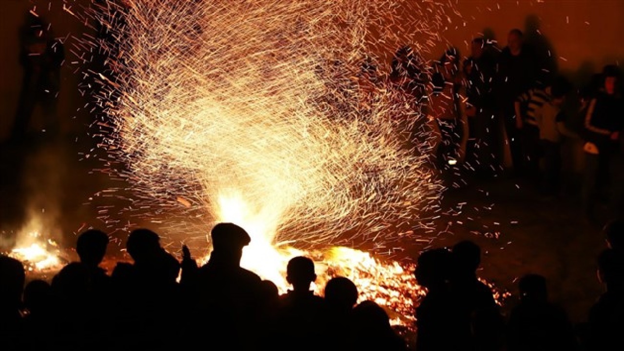 چهارشنبه سوری یا چهارشنبه سوزی!