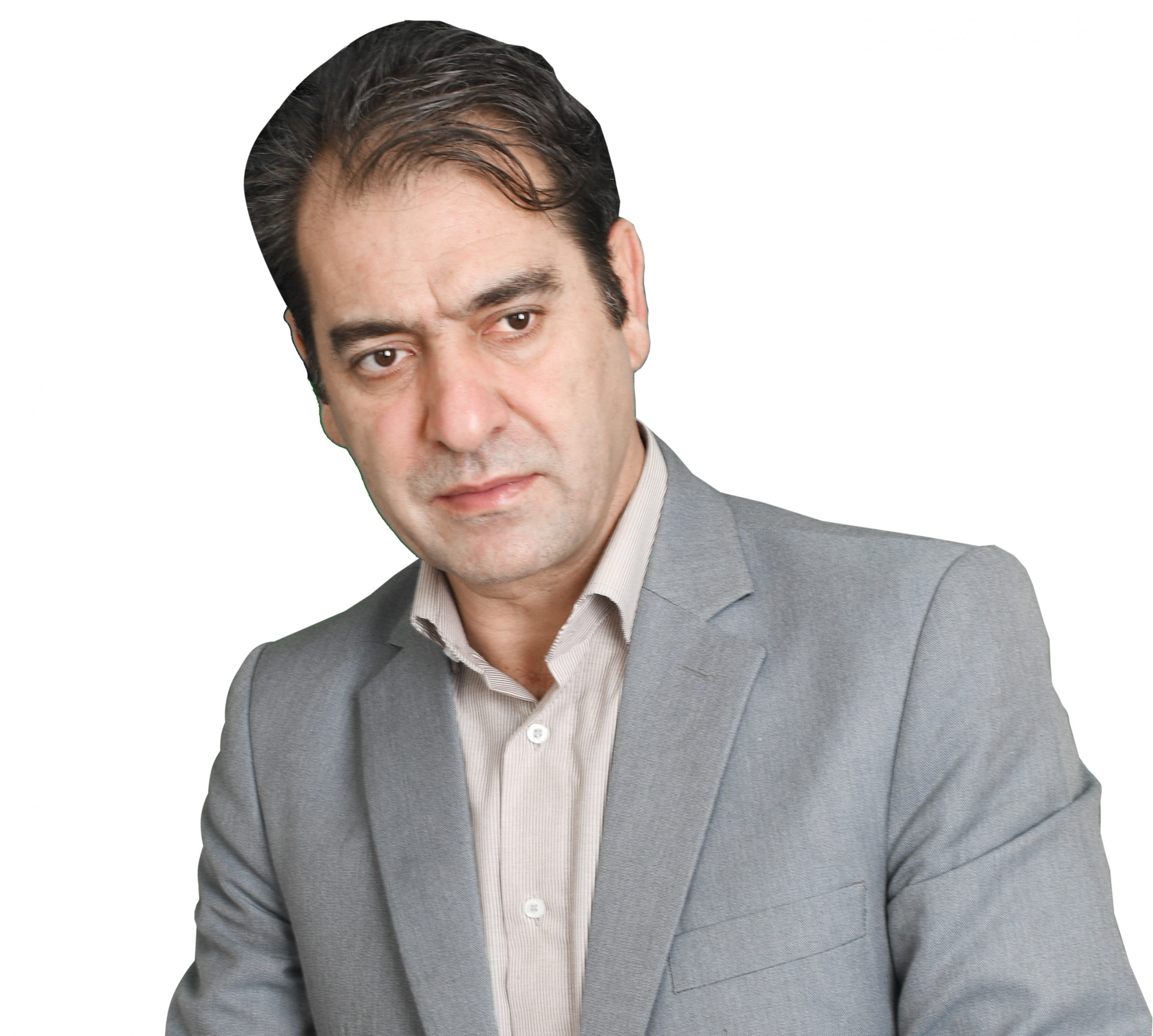 ارزش معنوی صنایع دستی بالاست/ بیاییم از نو و با نگاهی متفاوت به این صنعت بنگریم