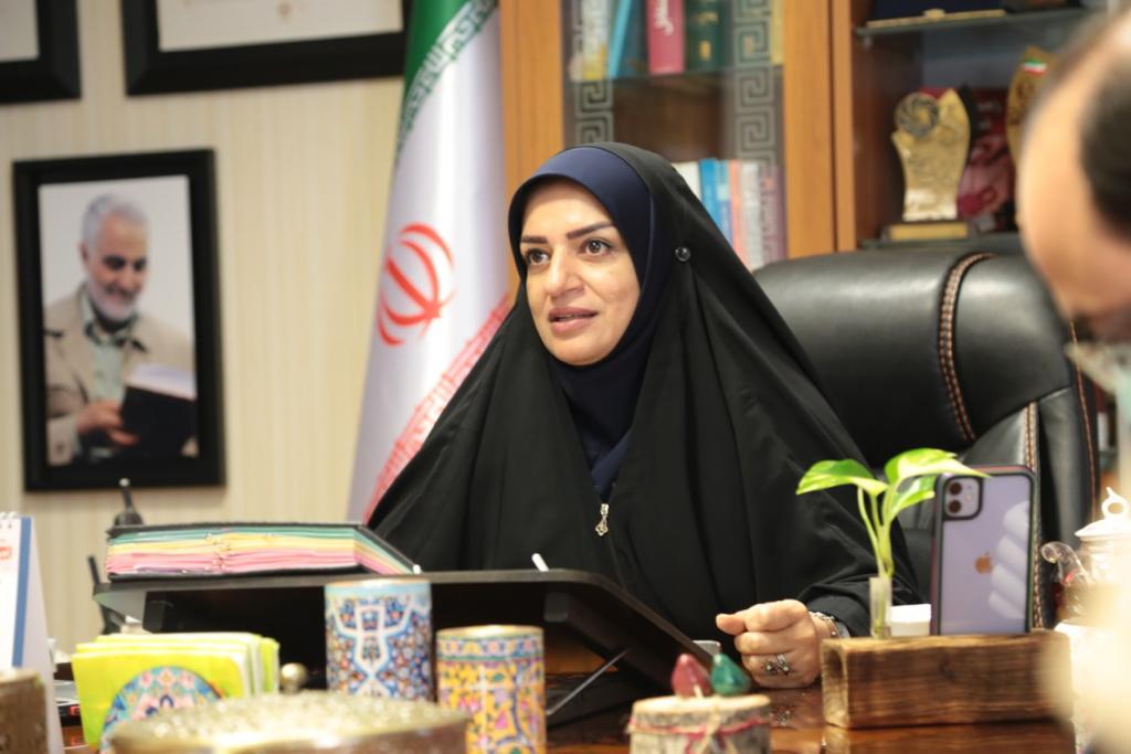 پیام تبریک مدیرکل کتابخانه‌های عمومی مازندران به مناسب هفته دولت و روز کارمند