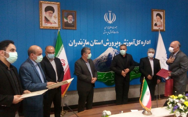 لزوم استفاده از ظرفیت انجمن های علمی معلمان برای پویاسازی آموزش