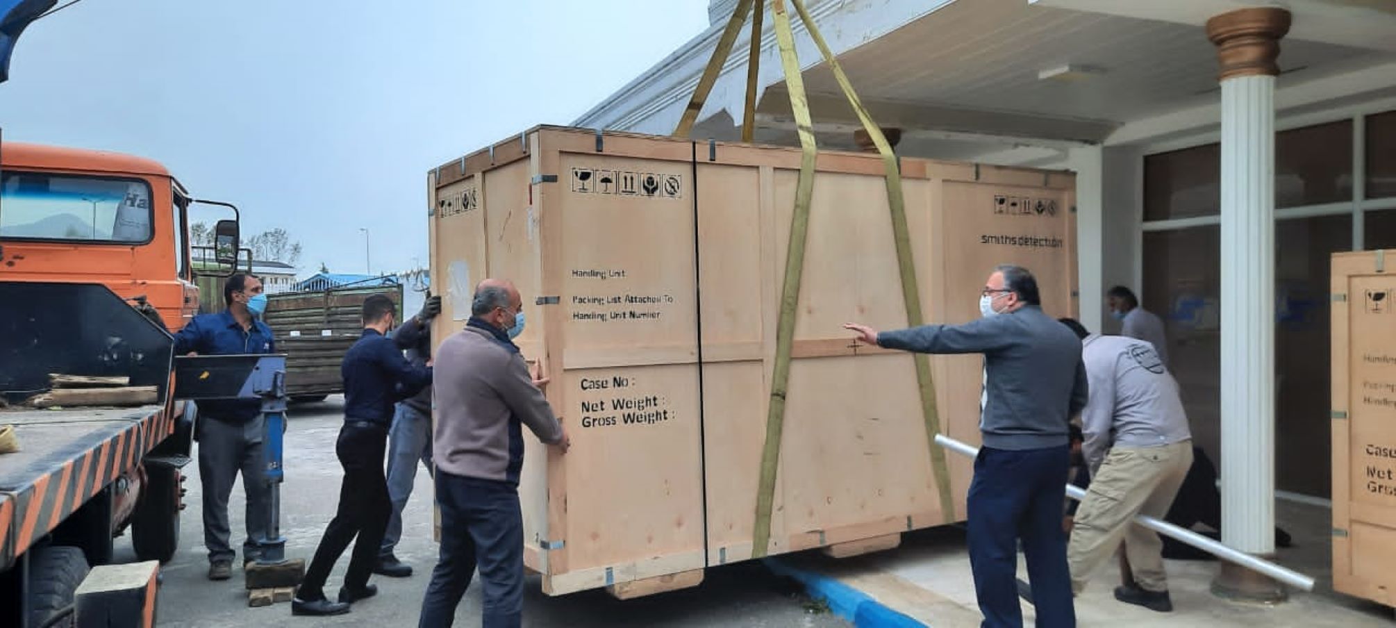 تحويل سه دستگاه کمک بازرسي X- RAY ” ” جهت استفاده در فرودگاههاي ساري، نوشهر،رامسر