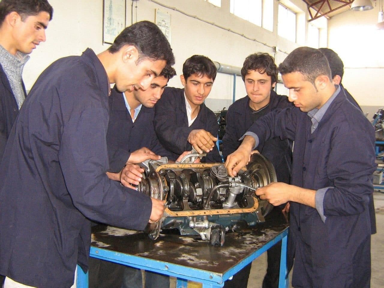 2583 نفر دانش آموز کاردانش مازندرانی آموزش های فنی و حرفه ای را فرا خواهند گرفت
