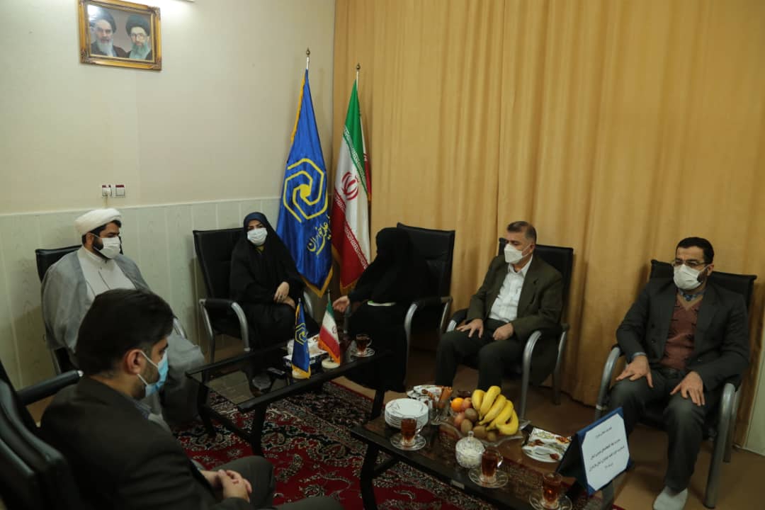 امضای تفاهم‌نامه همکاری‌ مشترک اداره کل کتابخانه‌های عمومی مازندران با حوزه علمیه خواهران استان
