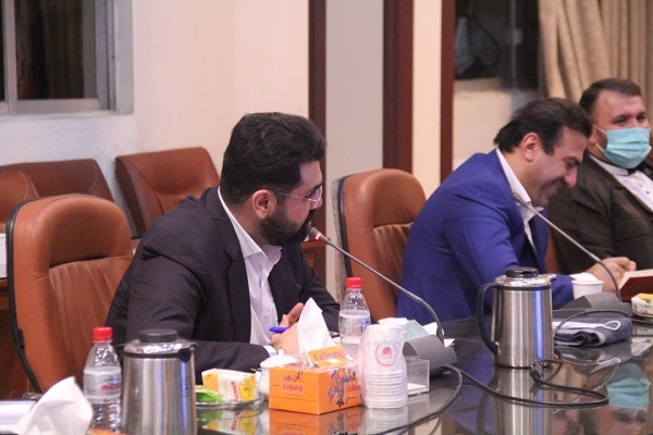 نیروهای جوان و انقلابی تخریب می شوند!/ استفاده از ظرفیت مدیریتی بانوان/ برخی با وجود تخلفات بسیار همچنان در پست های مدیریتی اند