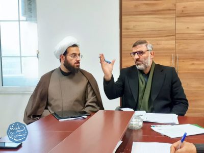 باید عوامل انحراف جامعه اسلامی در نه دی تبیین شود/ فقدان بصیرت و عدم ولایتمداری باعث لغزش برخی از خواص شد