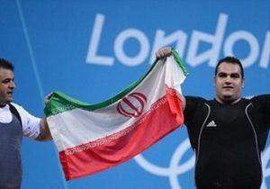 پرچم تاریخی ورزش ایران به موزه اهدا شد