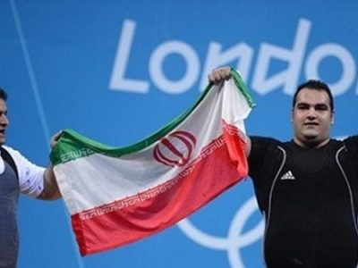 پرچم تاریخی ورزش ایران به موزه اهدا شد