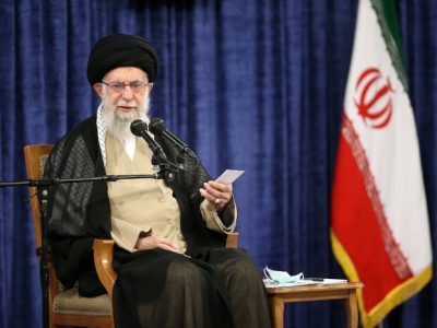 می‌خواهم علاوه بر کمک، از تلاش ۲ ساله دولت سیزدهم تمجید کنم