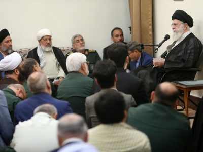 مدافعان حرم، نجات دهنده ایران هستند