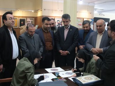 برپایی نمایشگاه هنرهای تجسمی جوانان برگزیده 14 استان کشور در قائم‌شهر