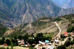 روستا و قلعه کنگلو بر فراز البرز کوه
