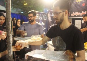 گزارش تصویری تیرنگ از موکب‌های حسینی، جلوه‌ای از ایثار و همدلی / عکاس فاطمه کواکبیان